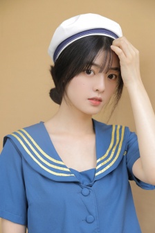 id002电影